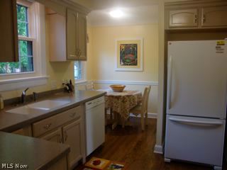 2479 Eaton Road Cleveland, OH 44118 - Photo 7 of 21 Gallery Image 7