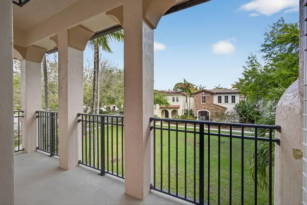 $1,250,000 | 26 Stoney Drive, Palm Beach Gardens, FL 33410