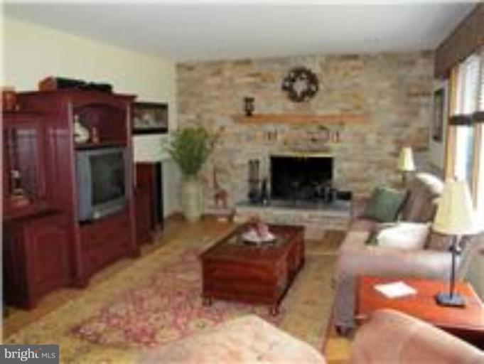 4004 Sweet Air Road Phoenix, MD 21131 - Photo 18 of 28 Family Room #2