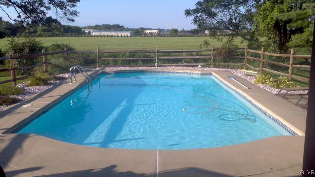 534 Mountain View Road Nazareth, PA 18064 - Photo 2 of 40 Plaster B&B patio pool with recent epoxy paint and