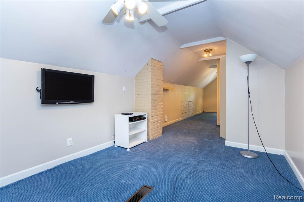 4237 Wakefield Road Berkley, MI 48072 - Photo 20 of 44 Gallery Image 20