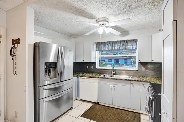 $499,500 | 1073 Southwest 119th Avenue, Davie, FL 33325