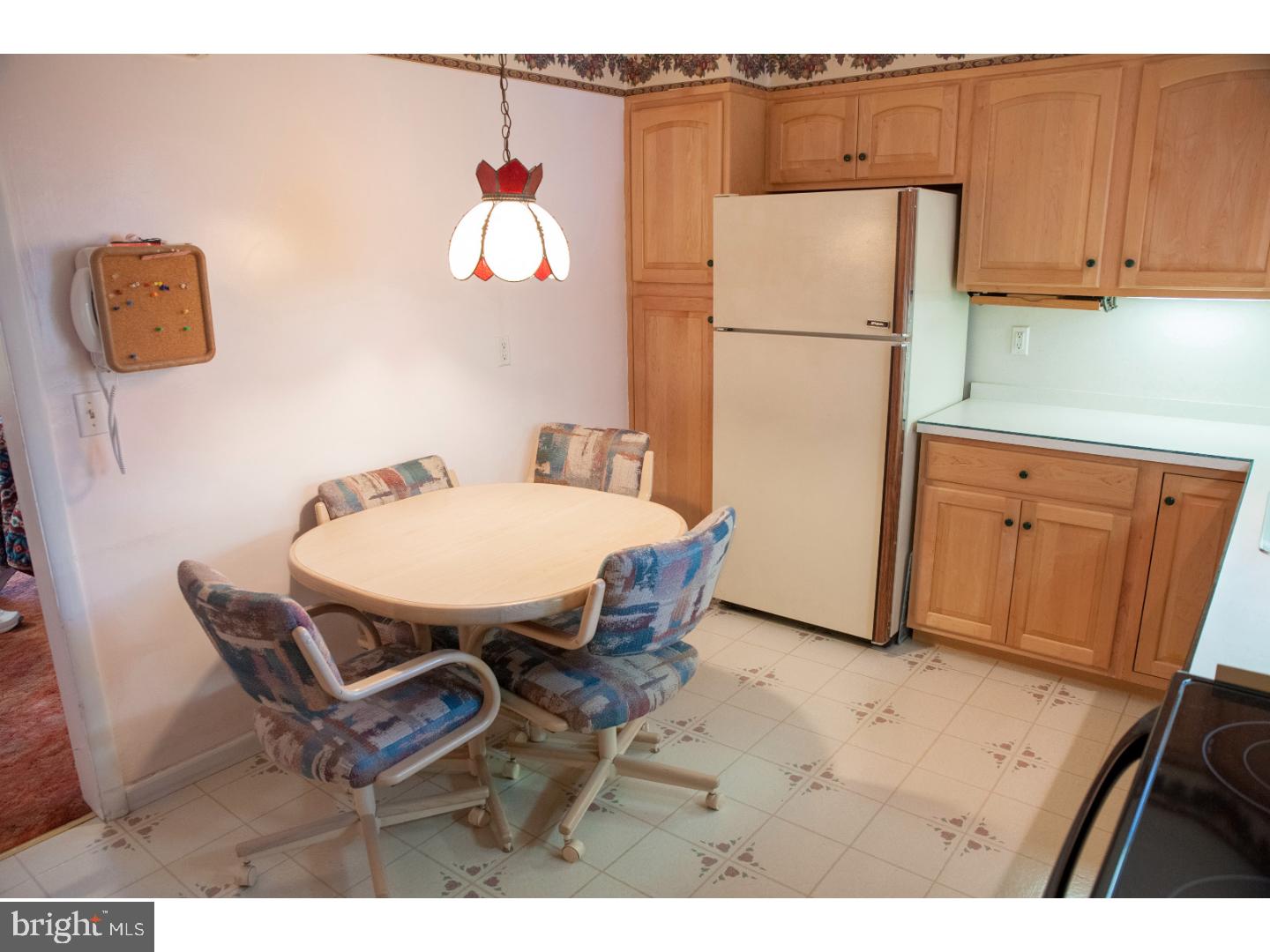236 Hawthorne Road Morton, PA 19070 - Photo 9 of 25 Kitchen
