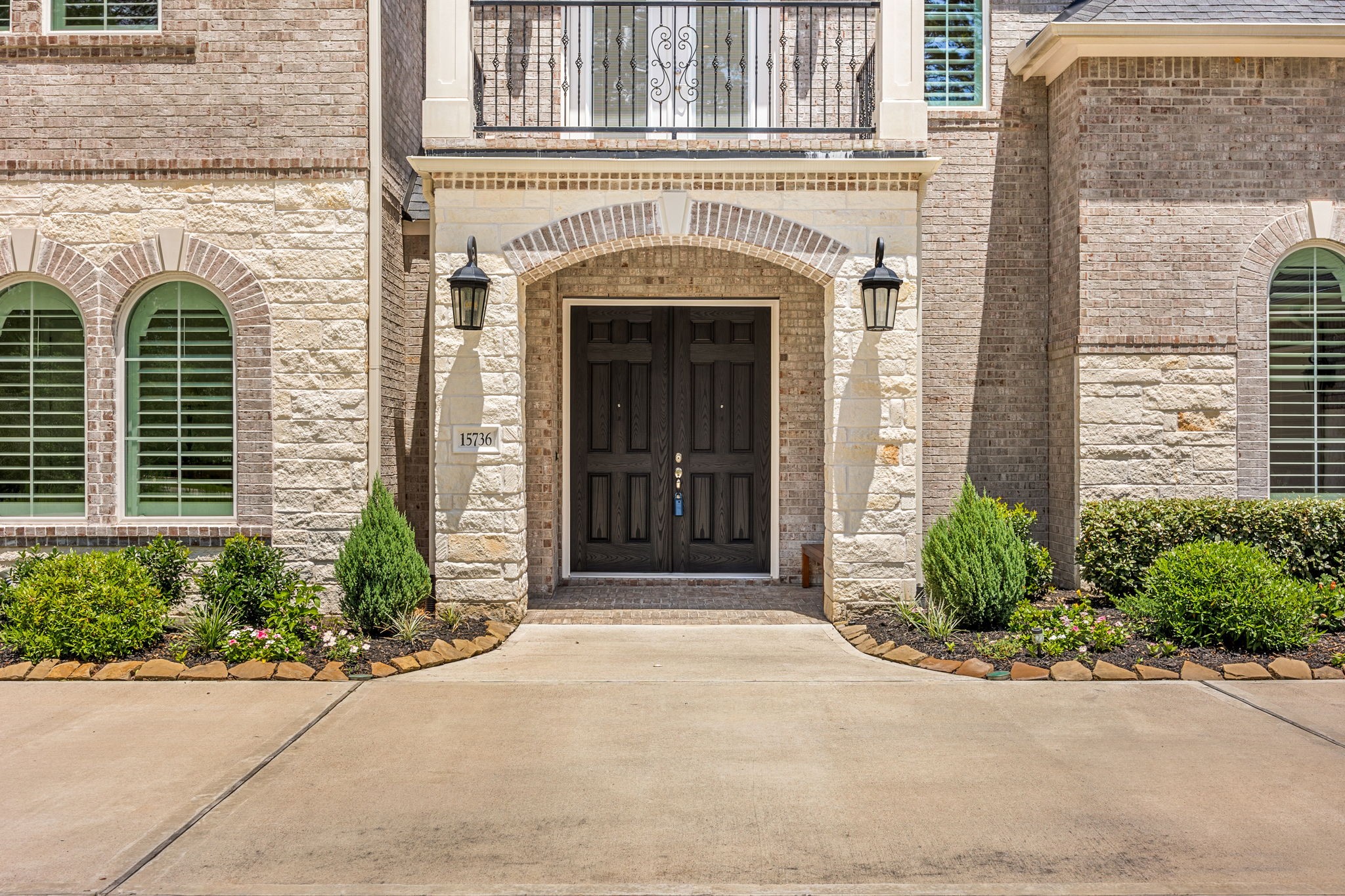 15736 Republic Ranch Road North Willis, TX 77378 - Photo 4 of 49