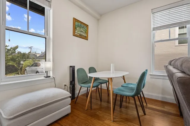 $3,000 | 44 West Eagle Street, Unit 1, Boston, MA 02128