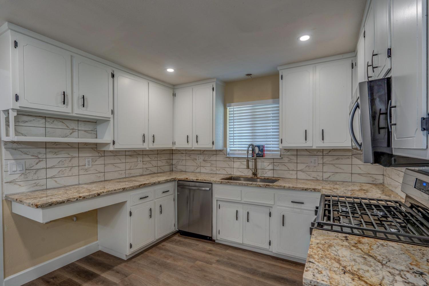 604 Junipero Court Merced, CA 95348 - Photo 11 of 48 Gallery Image 11