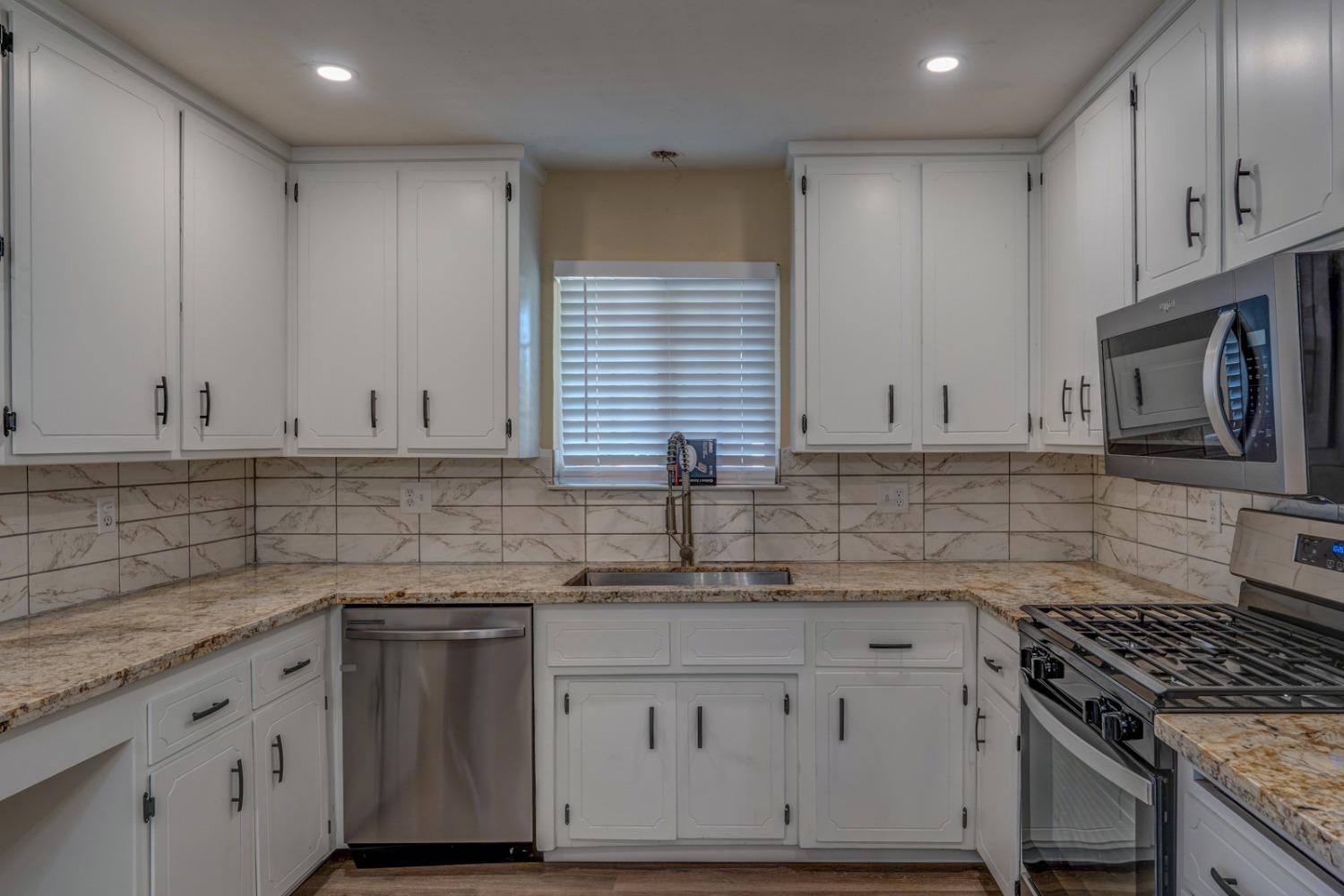 604 Junipero Court Merced, CA 95348 - Photo 12 of 48 Gallery Image 12