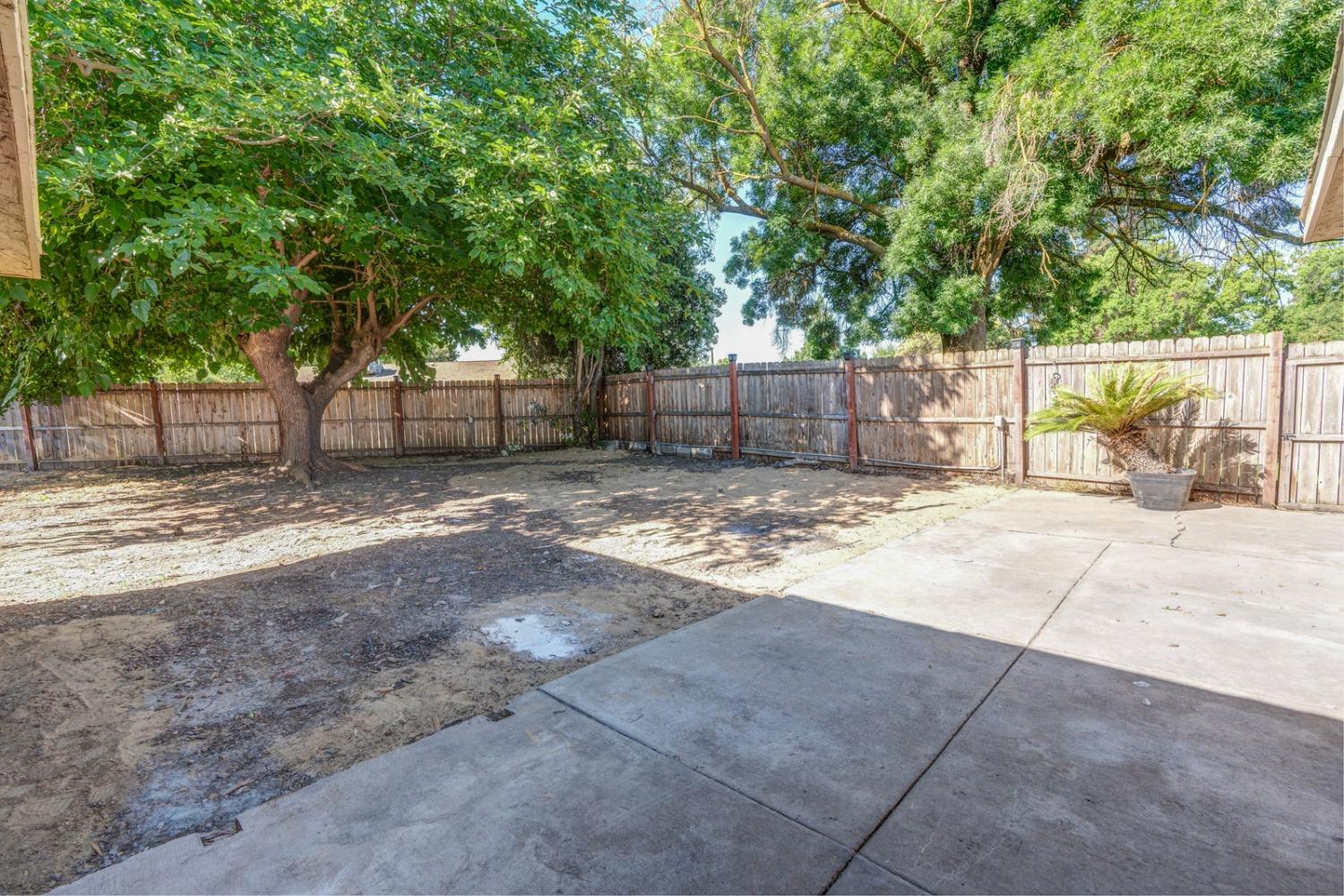 604 Junipero Court Merced, CA 95348 - Photo 36 of 48 Gallery Image 36