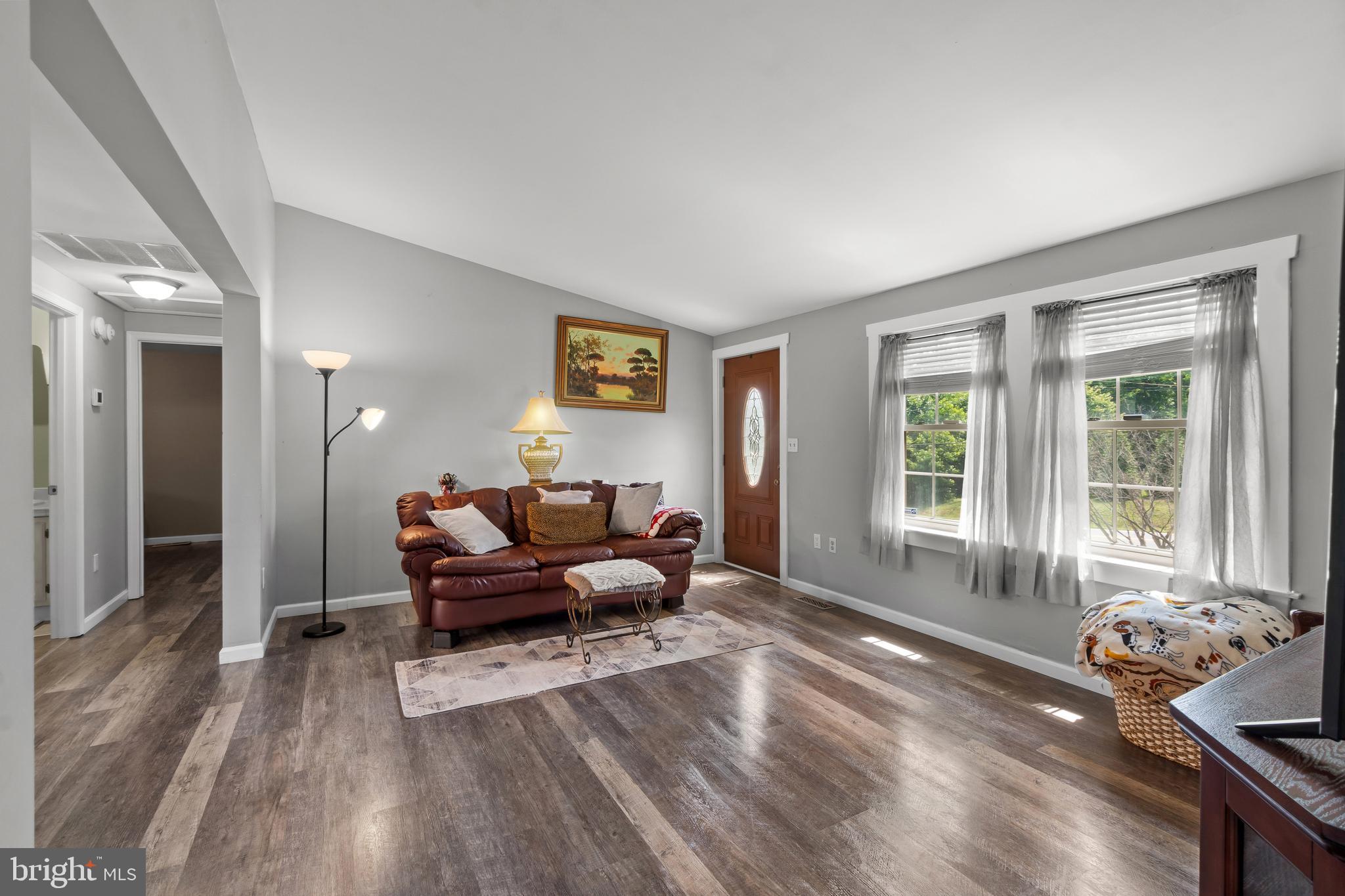11134 Philadelphia Road White Marsh, MD 21162 - Photo 14 of 50 Living Room with Cathedral Ceiling