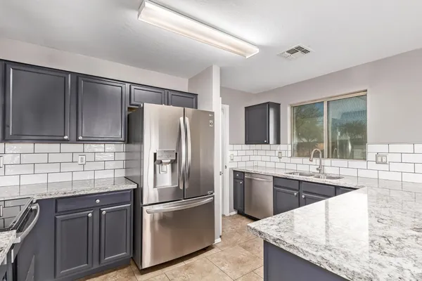 $2,300 | 1368 South 232nd Avenue, Buckeye, AZ 85326