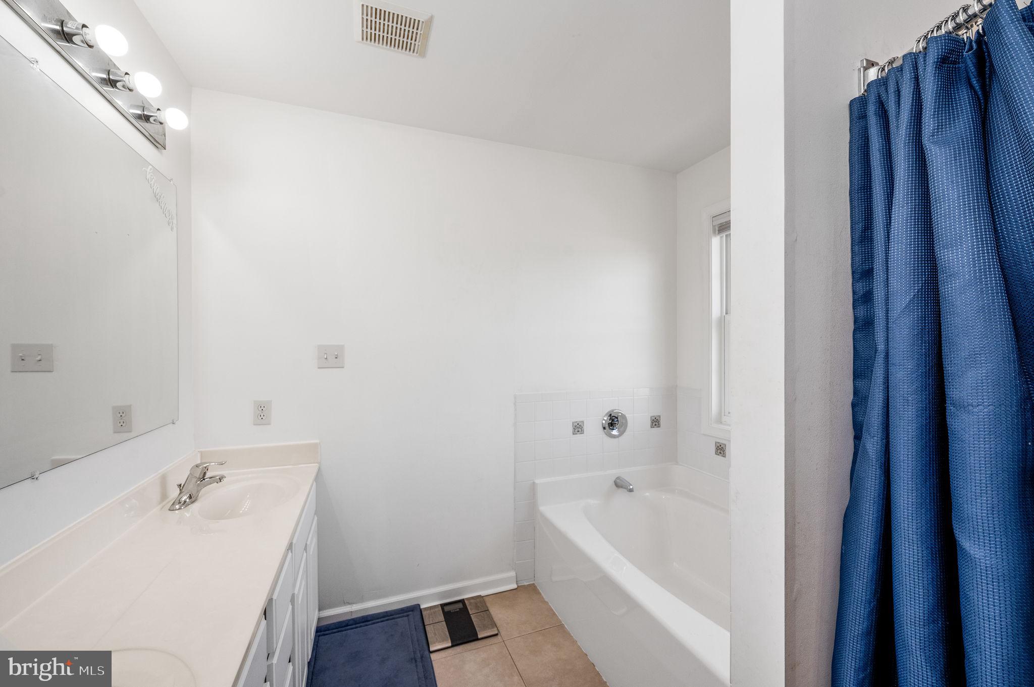 12 Radcliffe Court Elkton, MD 21921 - Photo 18 of 40 Primary bath