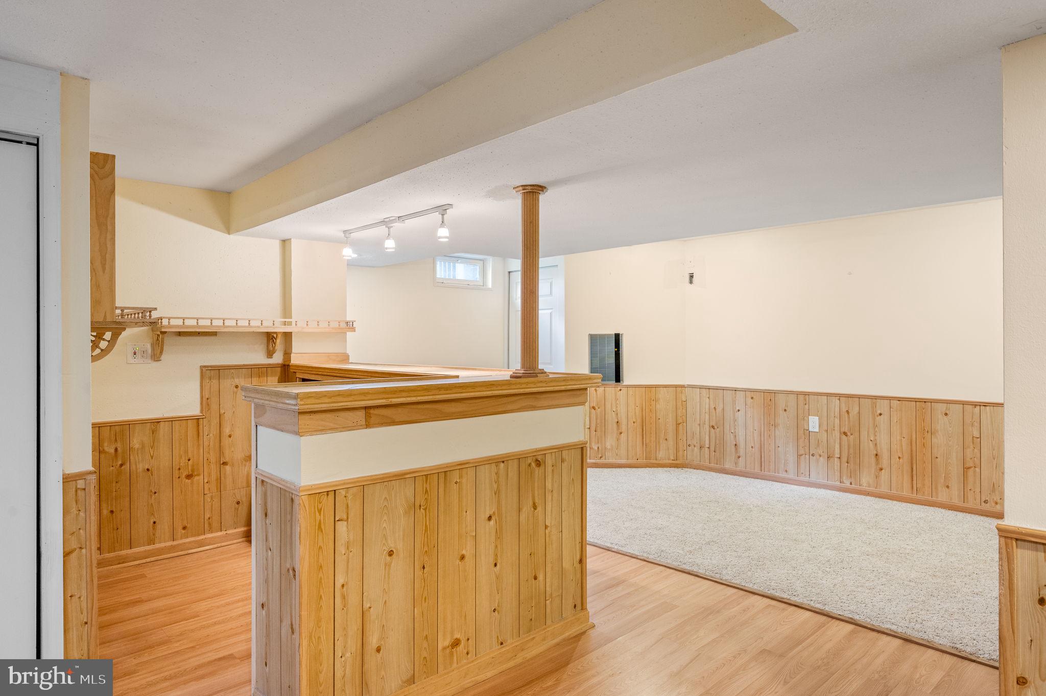 12 Radcliffe Court Elkton, MD 21921 - Photo 27 of 40 Bar