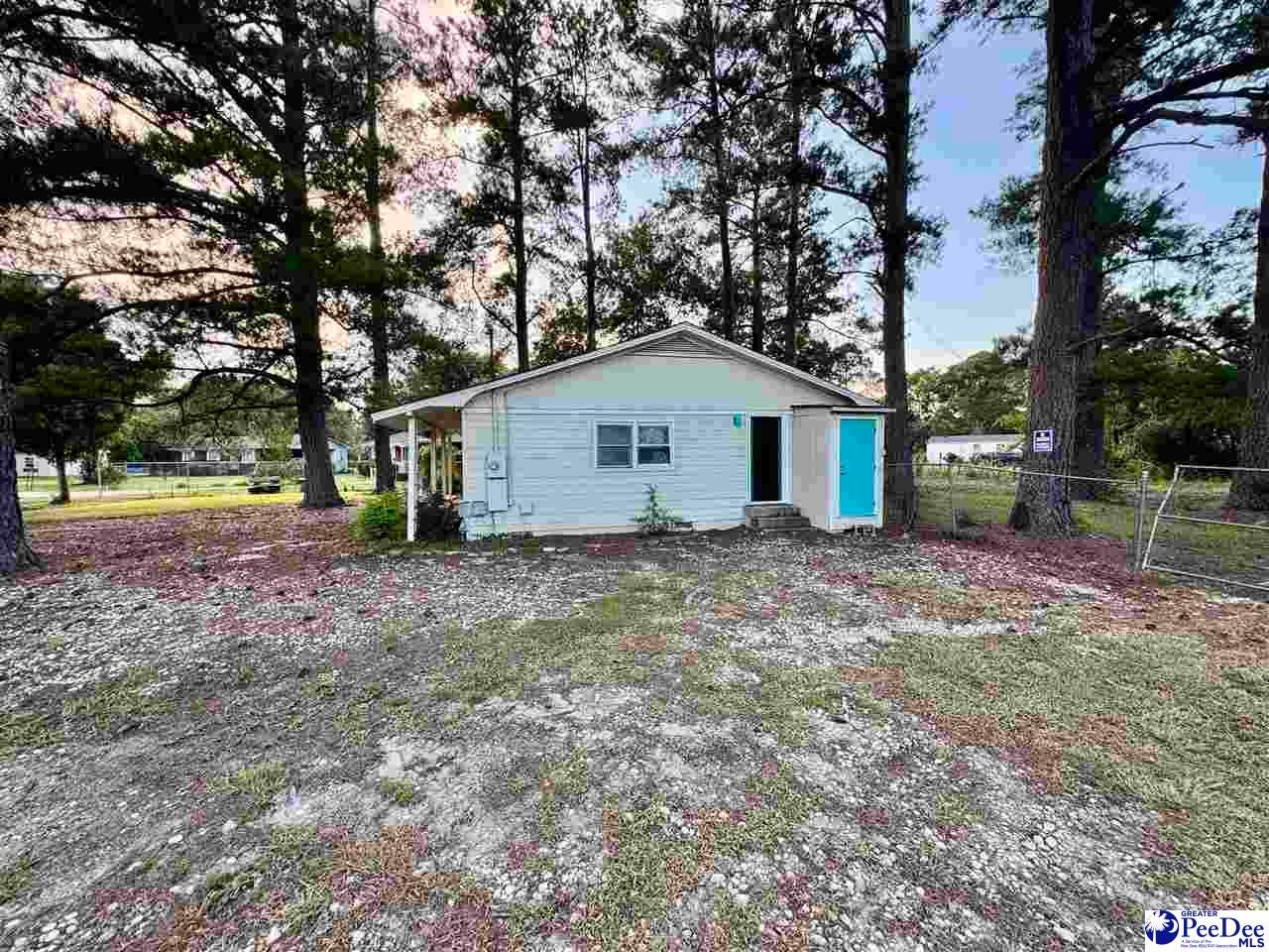 116 Pee Dee Circle Marion, SC 29571 - Photo 4 of 26 Gallery Image 4