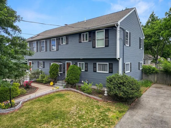 $834,900 | 6 Vista Drive, Danvers, MA 01923