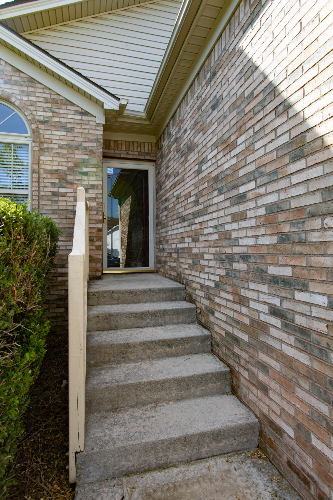 197 Chestnut Ridge Drive Lexington, KY 40511 - Photo 3 of 29 8G1A1093