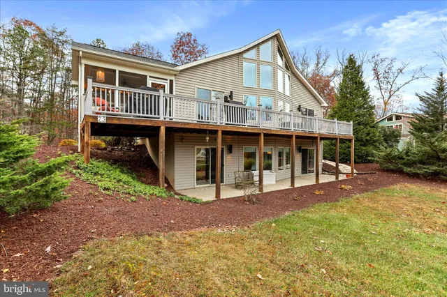 $577,000 | 75 Wampum Lane, Hedgesville, WV 25427