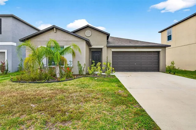 $2,500 | 9907 Branching Ship Trace, Wesley Chapel, FL 33545