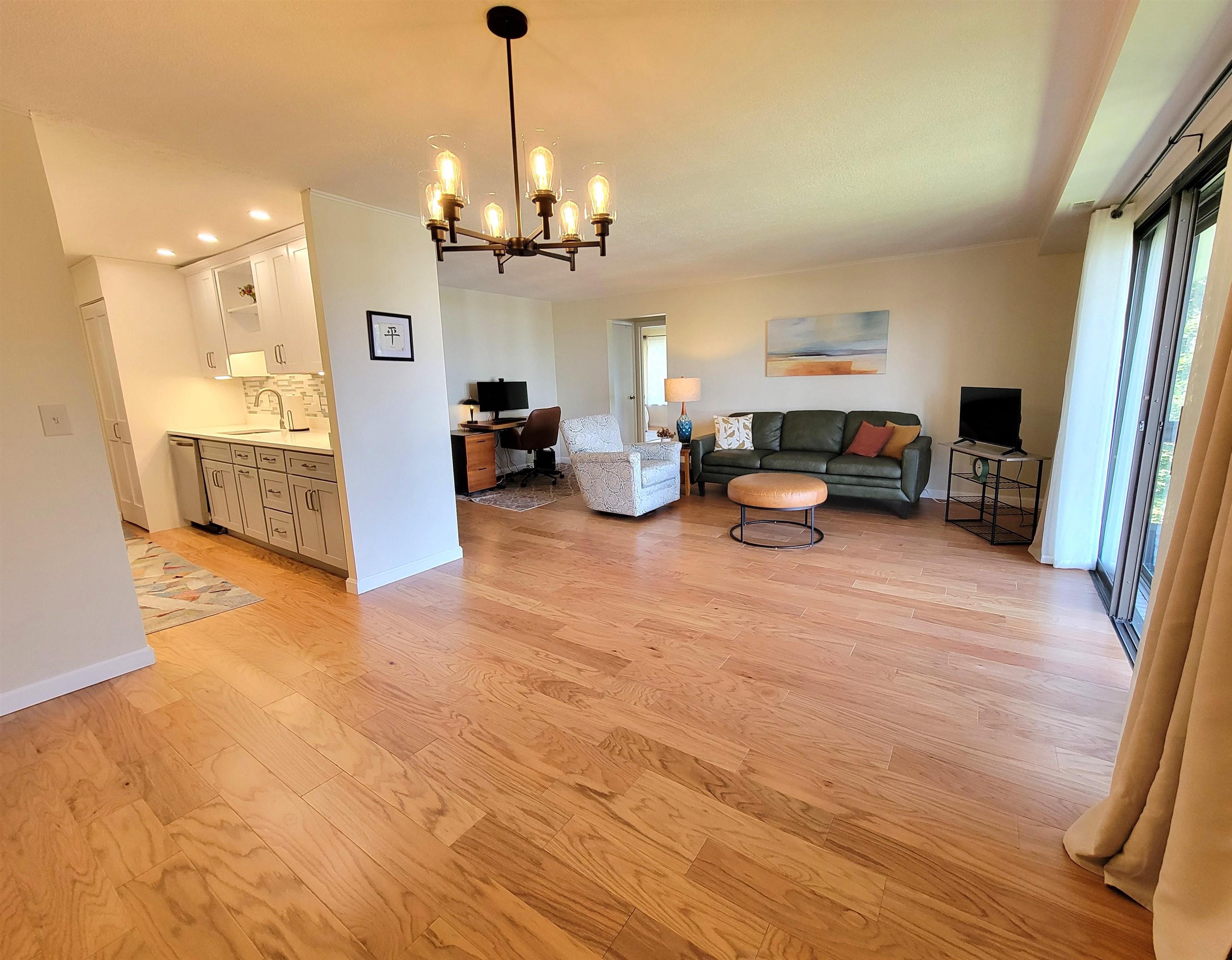 39 Spit Brook Road, Unit 46 Nashua, NH 03060 - Photo 18 of 44 Gallery Image 18