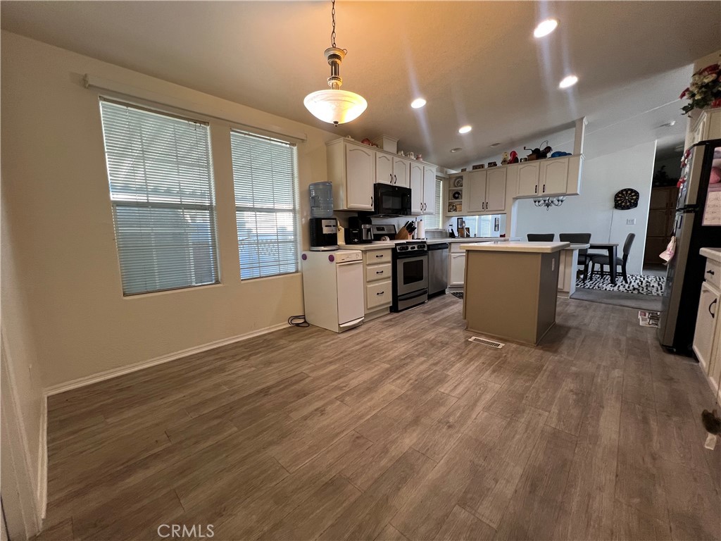 10550 Western Avenue, Unit 43 Stanton, CA 90680 - Photo 21 of 27