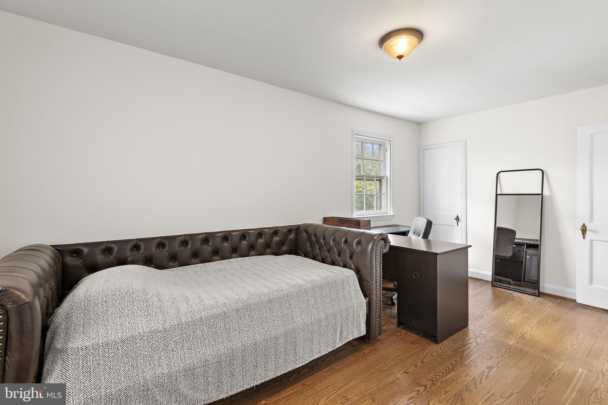 1200 Southview Road Baltimore, MD 21218 - Photo 18 of 33 Gallery Image 18