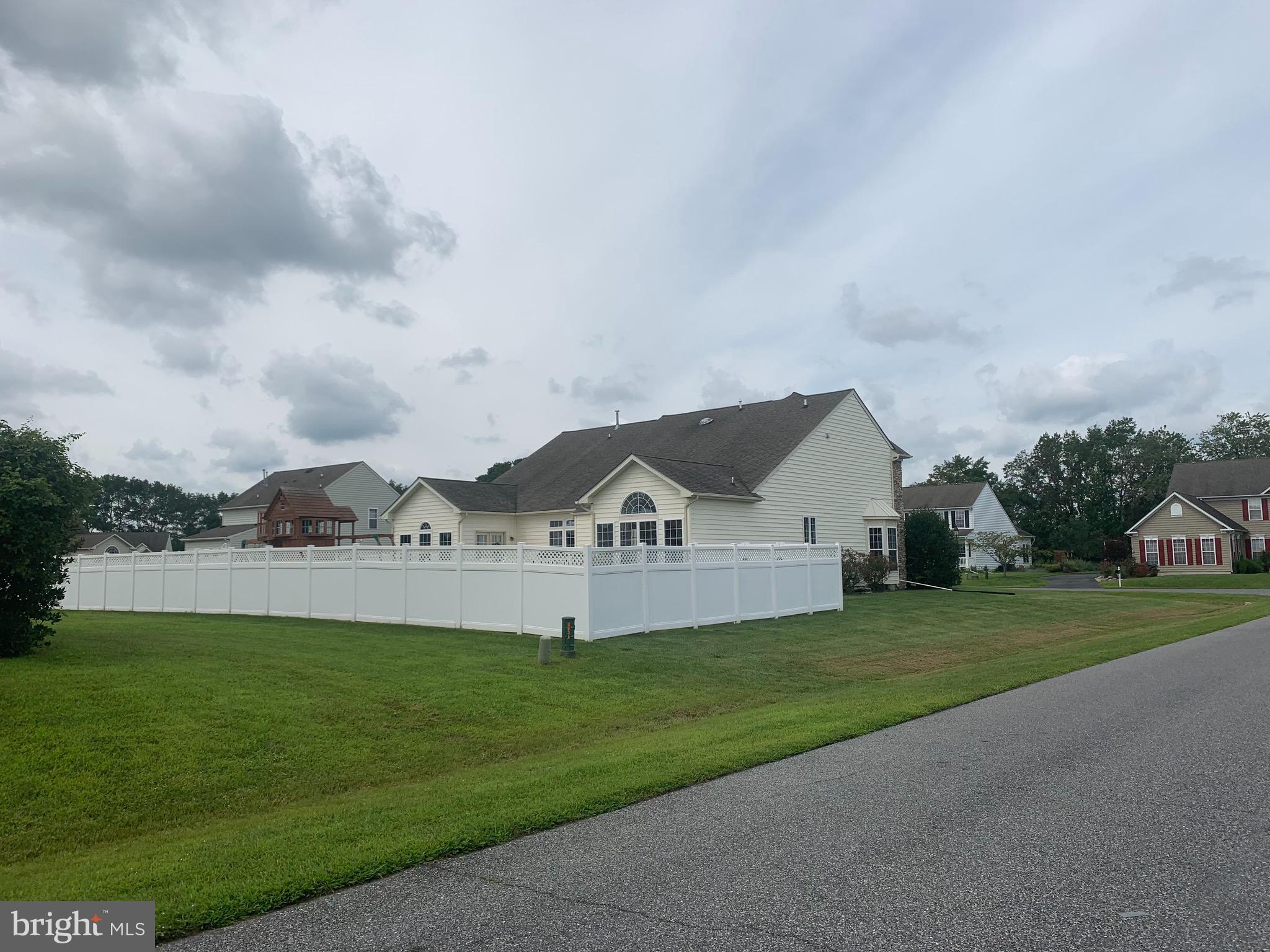 314 Powell Circle Berlin, MD 21811 - Photo 2 of 20 Back Side