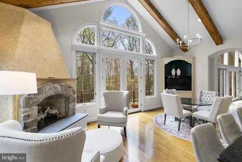 a view of an entryway with a room