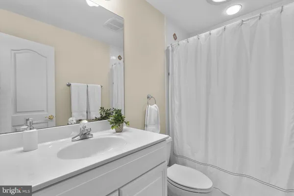 $2,750,000 | 11223 River View Drive, Potomac, MD 20854