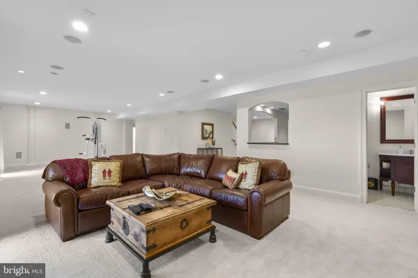 $2,750,000 | 11223 River View Drive, Potomac, MD 20854