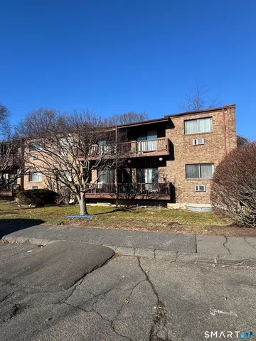 $144,900 | 235 Henry Avenue, Unit 12G, Stratford, CT 06614