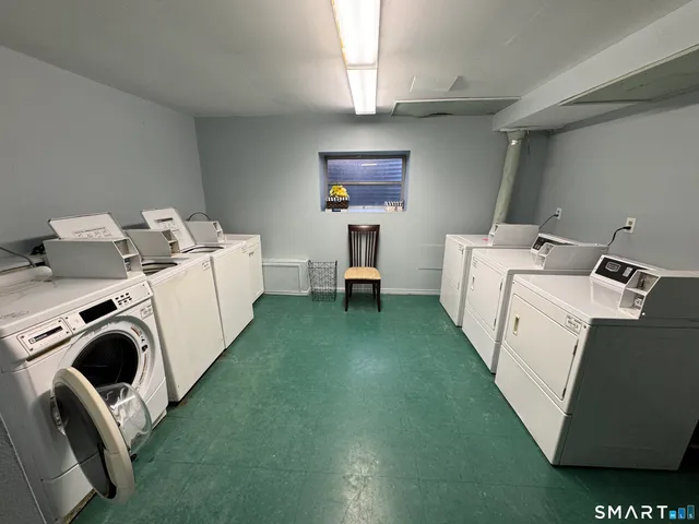 $144,900 | 235 Henry Avenue, Unit 12G, Stratford, CT 06614