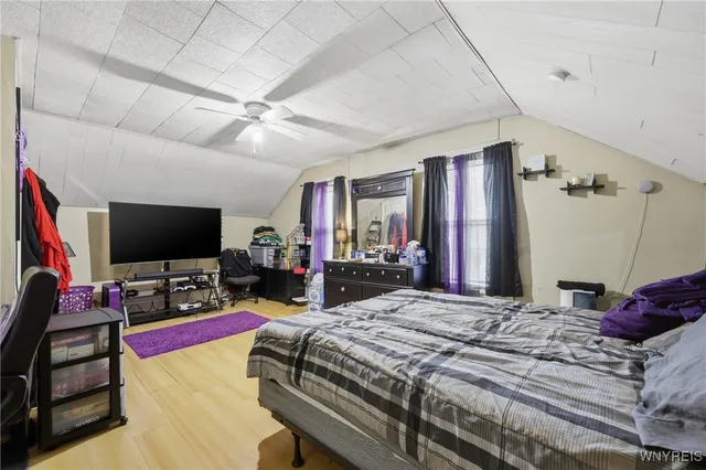 $114,900 | 1329 Niagara Avenue, Niagara Falls, NY 14305