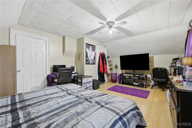 $114,900 | 1329 Niagara Avenue, Niagara Falls, NY 14305