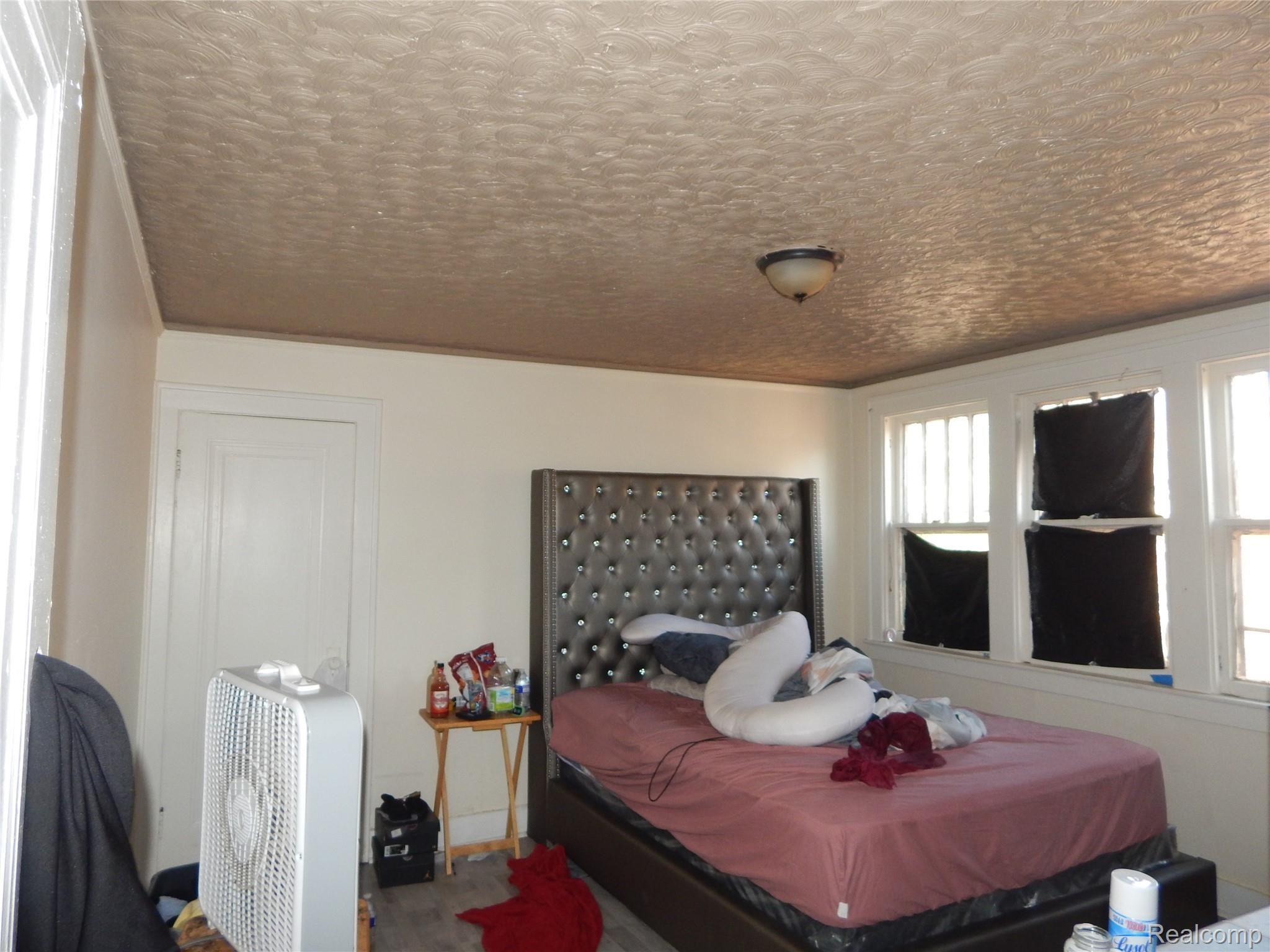 14820 Rutherford Street Detroit, MI 48227 - Photo 13 of 14 DSCN5320.JPG