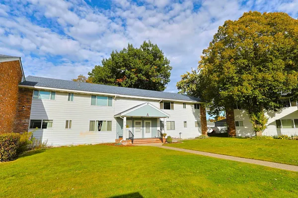 $199,900 | 250 North Raymond Road, Unit A12, Spokane Valley, WA 99206