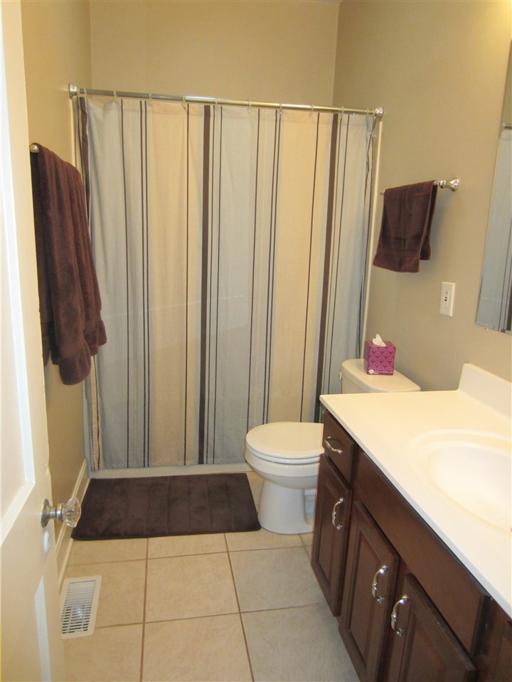 538 Pfeiffer Road Evansville, IN 47711 - Photo 13 of 20 Gallery Image 13