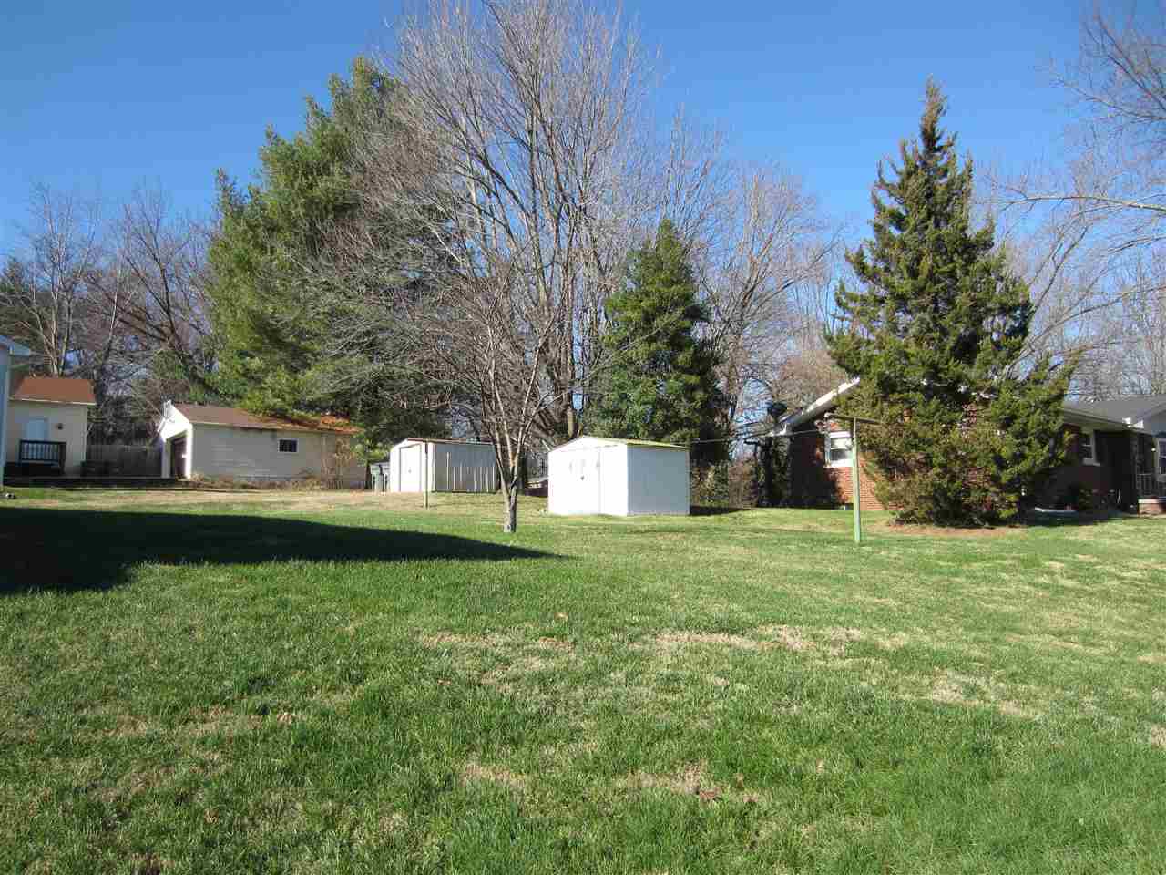 538 Pfeiffer Road Evansville, IN 47711 - Photo 18 of 20 Gallery Image 18