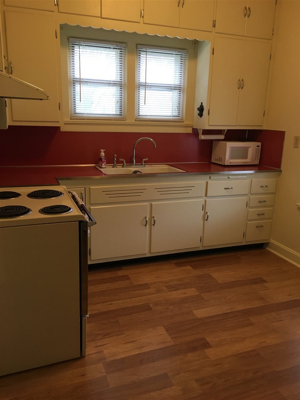 538 Pfeiffer Road Evansville, IN 47711 - Photo 7 of 20 Gallery Image 7