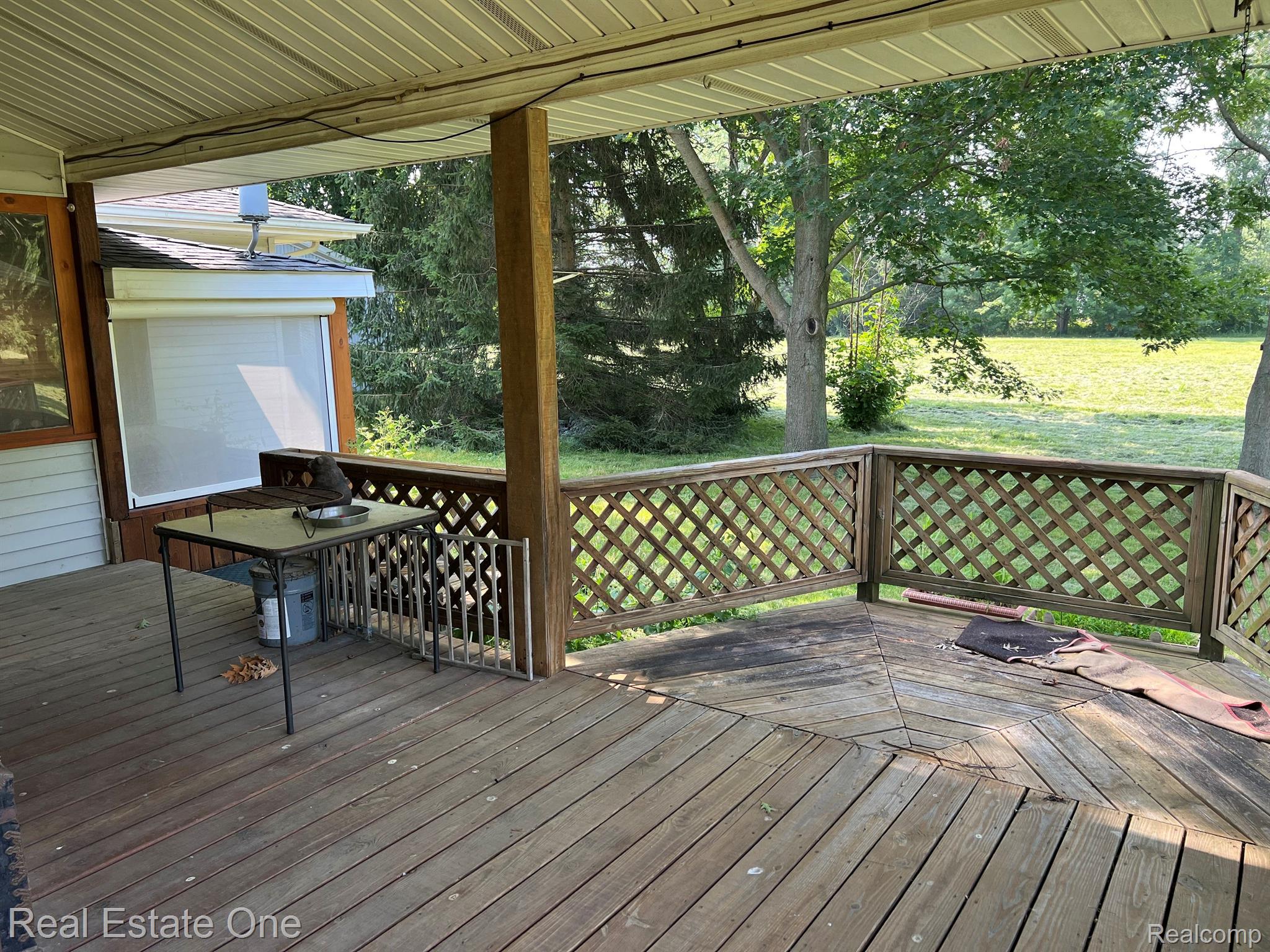 2394 Palms Road Columbus, MI 48063 - Photo 26 of 38 Gallery Image 26