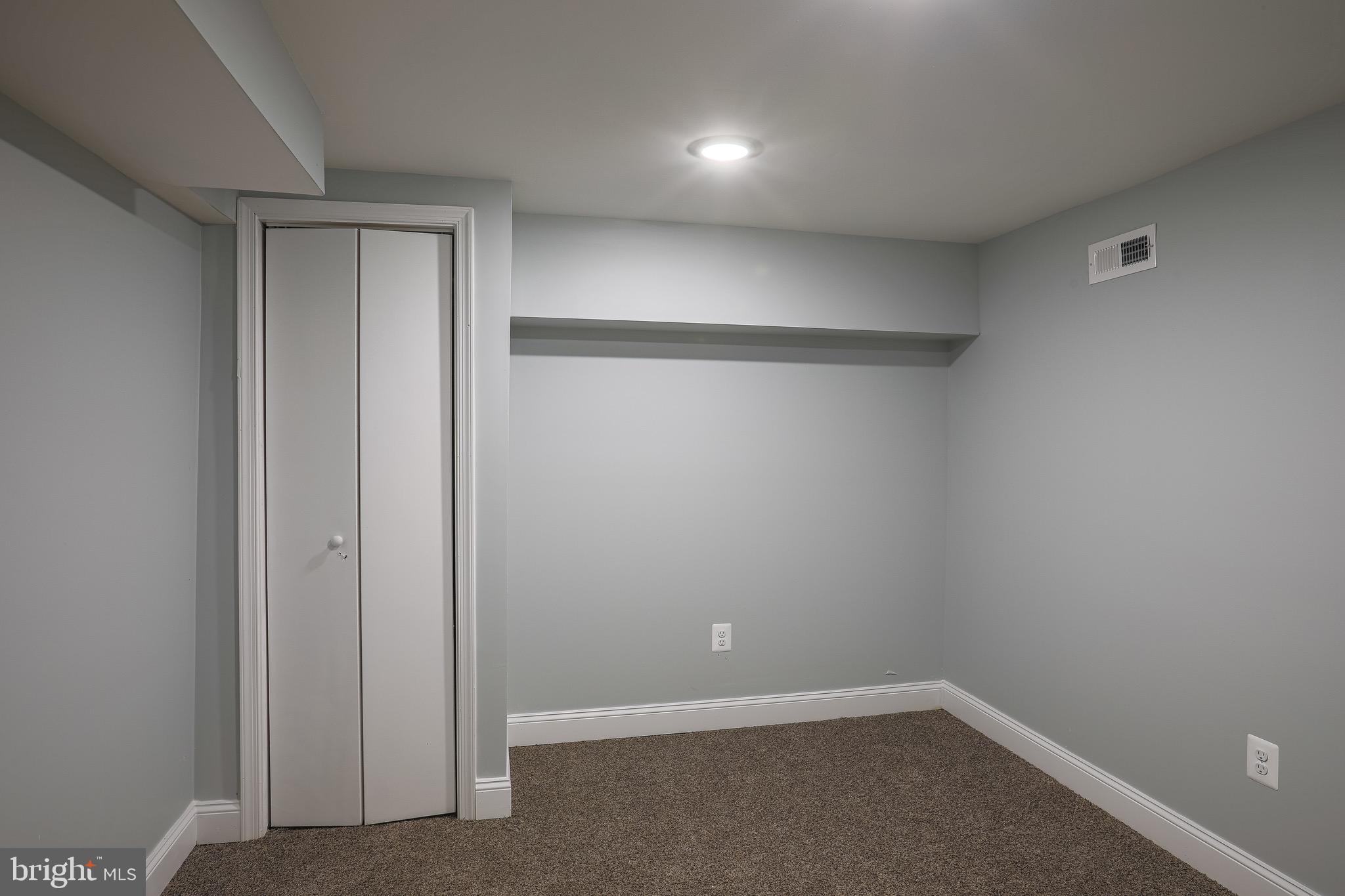 4209 Roland View Avenue Baltimore, MD 21215 - Photo 12 of 21 Gallery Image 12