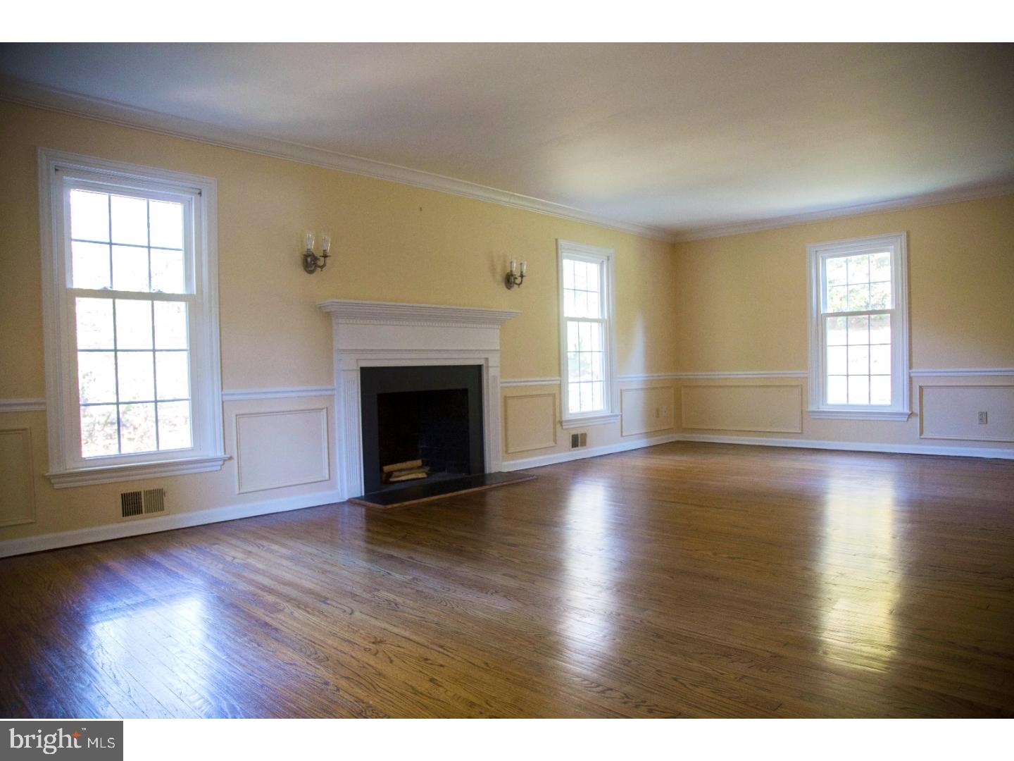 15 Rebel Road Wayne, PA 19087 - Photo 2 of 17