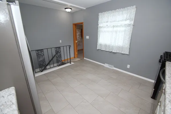 $220,000 | 6711 Ridge Drive, Davenport, IA 52806