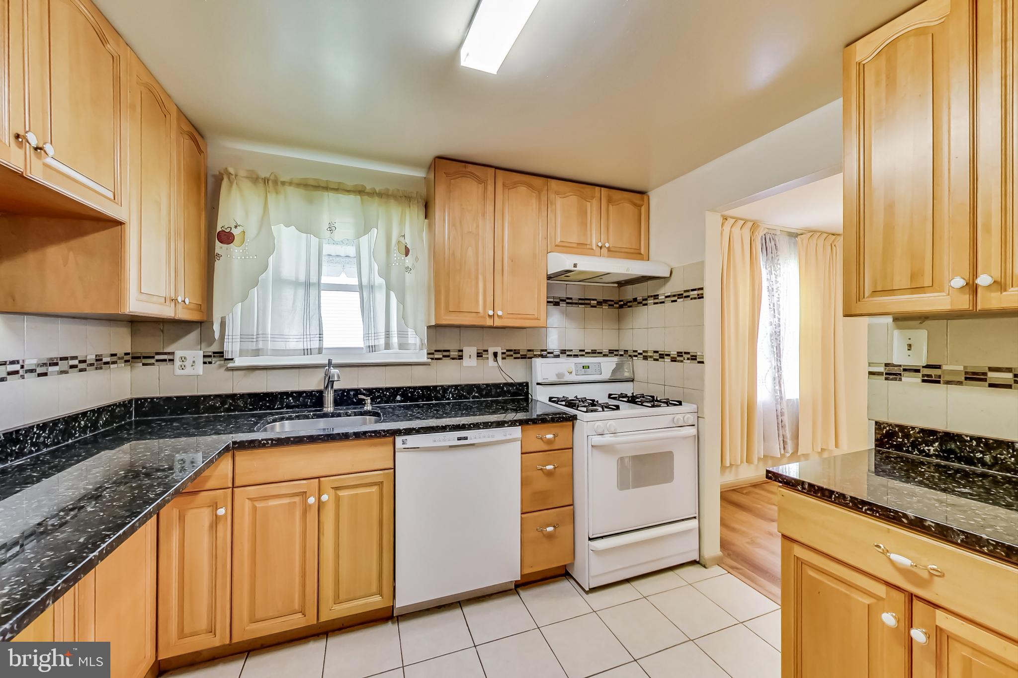 9319 Tulsemere Road Randallstown, MD 21133 - Photo 13 of 49