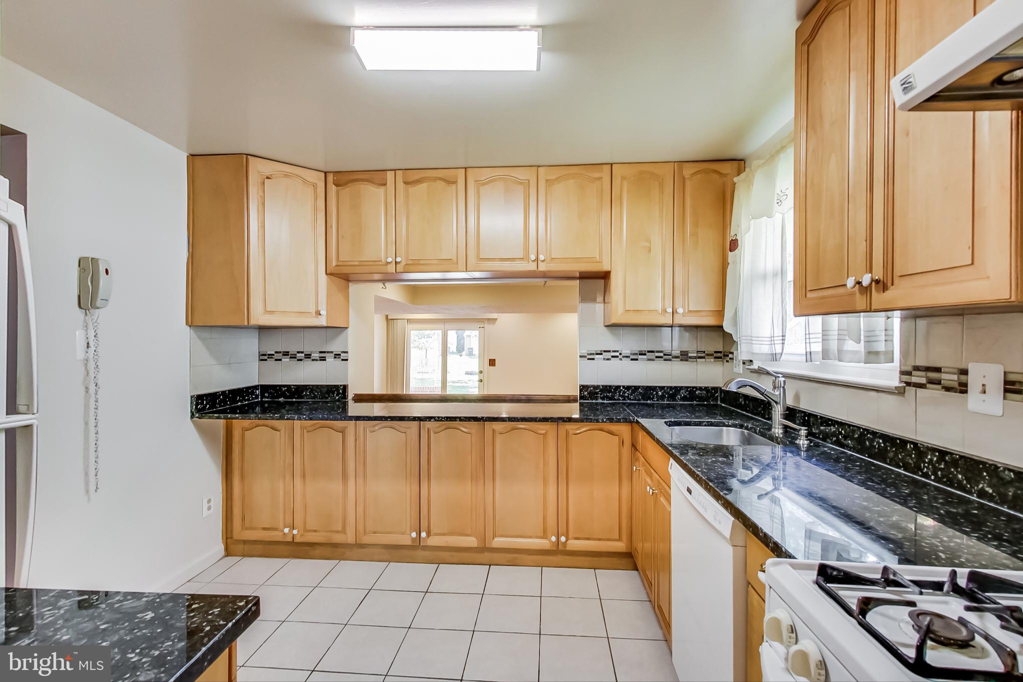 9319 Tulsemere Road Randallstown, MD 21133 - Photo 15 of 49