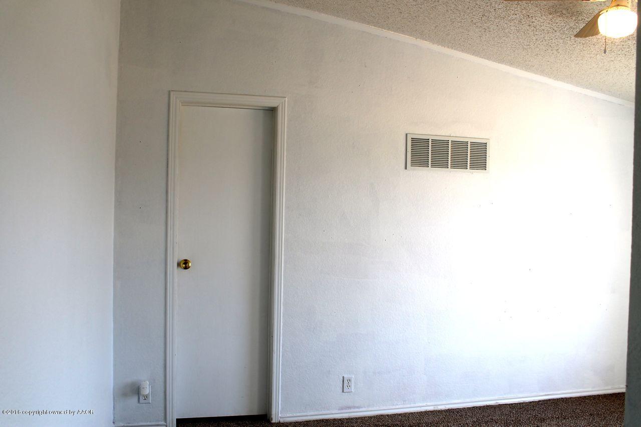 10701 Arlie Road Amarillo, TX 79108 - Photo 12 of 36 Bedroom