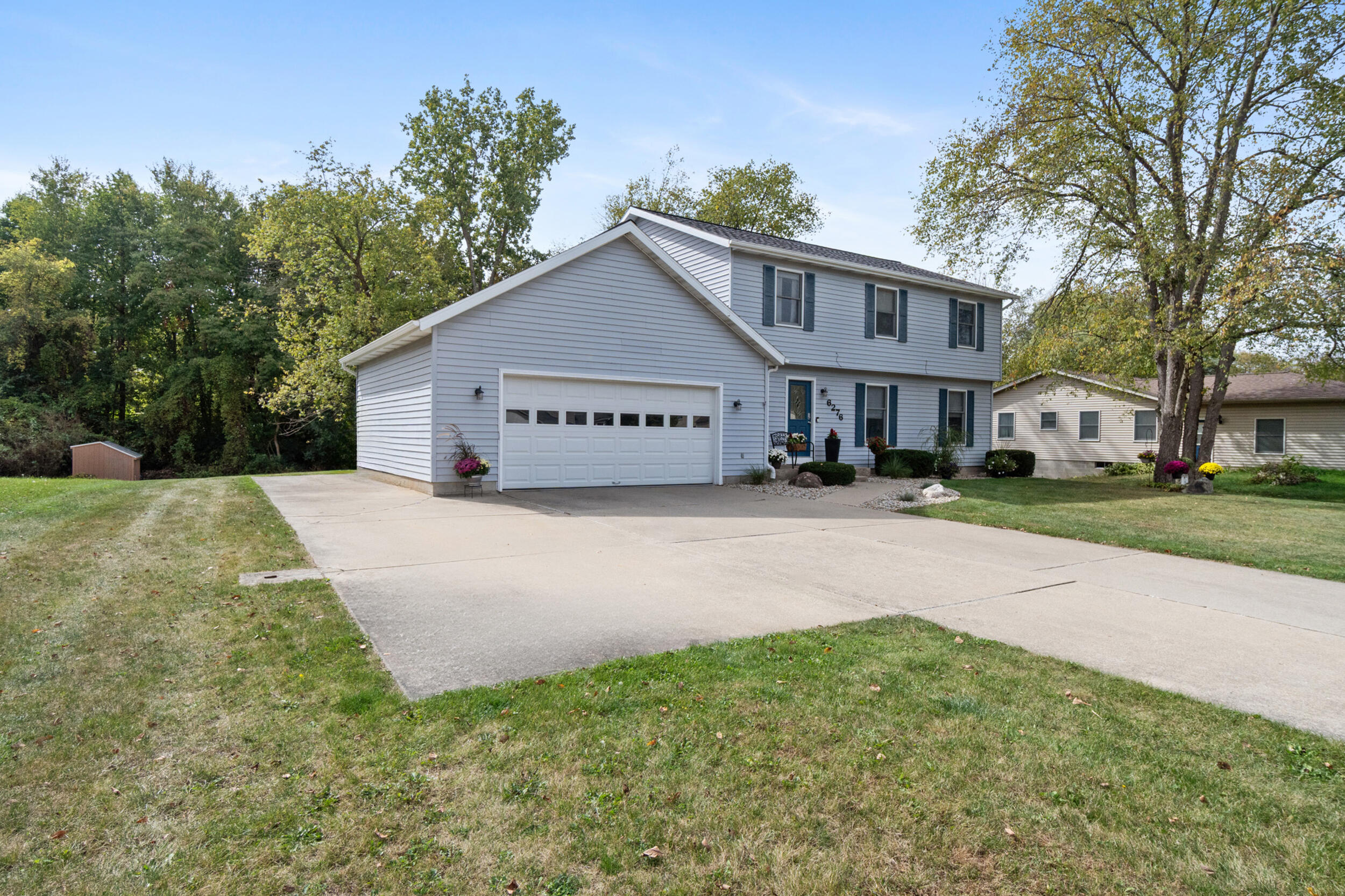 6276 Burning Tree Street Jackson, MI 49201 - Photo 3 of 61 4_6276 burning tree ln jackson mi - 000