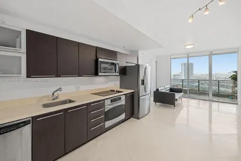 $419,000 | 90 Southwest 3rd Street, Unit 1608, Miami, FL 33130