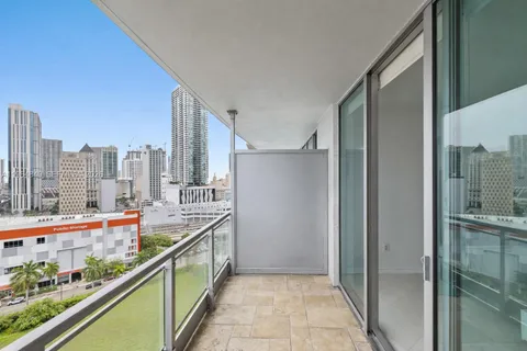 $419,000 | 90 Southwest 3rd Street, Unit 1608, Miami, FL 33130