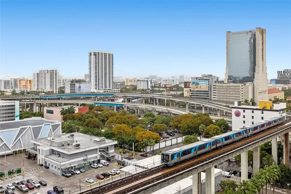 a picture of a city view