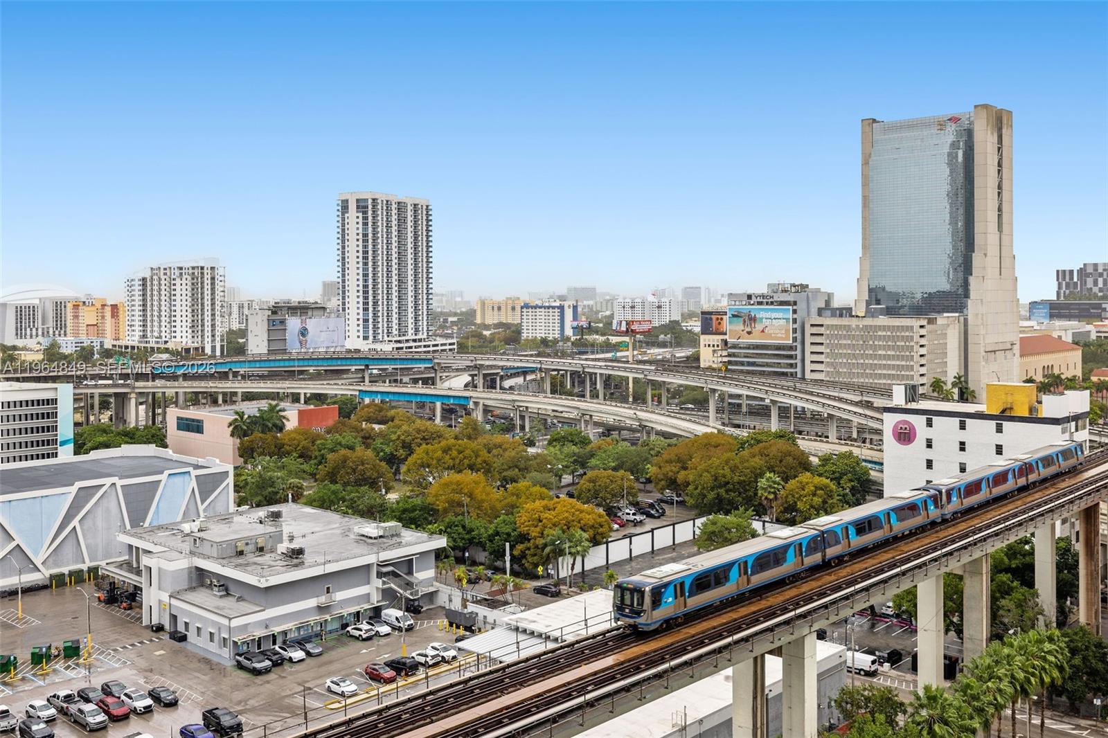 90 Southwest 3rd Street, Unit 1608 Miami, FL 33130 - Photo 14 of 26