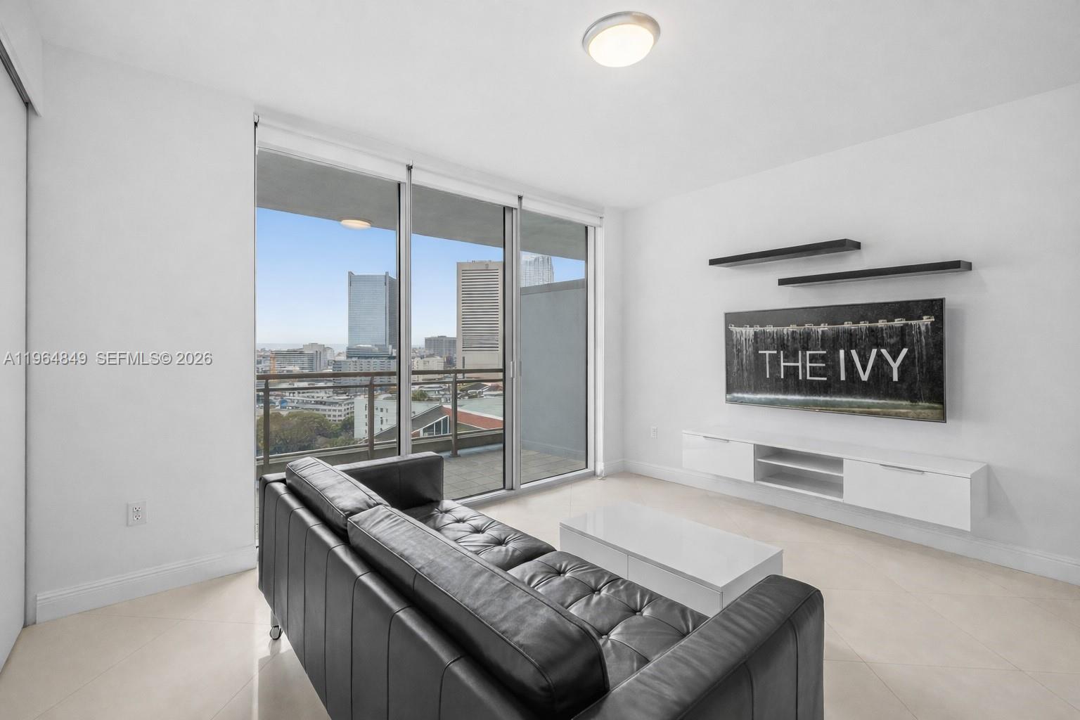 90 Southwest 3rd Street, Unit 1608 Miami, FL 33130 - Photo 3 of 26